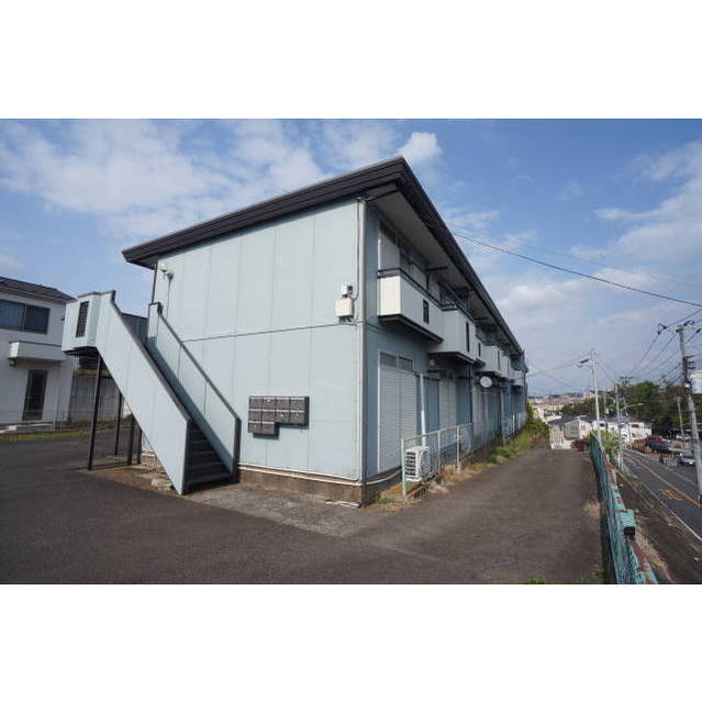 目の前に建物もなく日当たり良好です。